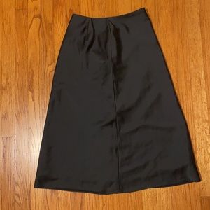 trendy Black Midi Skirt (silk)
